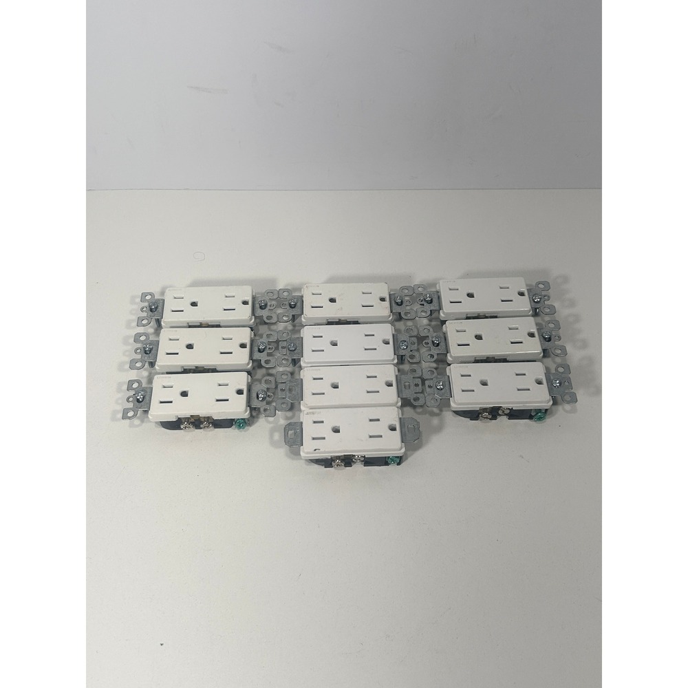 Lot of 10 Leviton T5325-W White Decora Tamper-Resistant Duplex Outlets 15A 125V